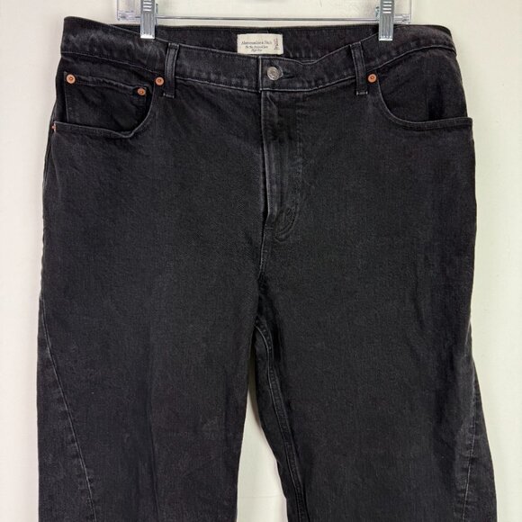 Abercrombie & Fitch The '90s Relaxed Jean High Rise Black Wash Size 33 16L LONG - Picture 2 of 9